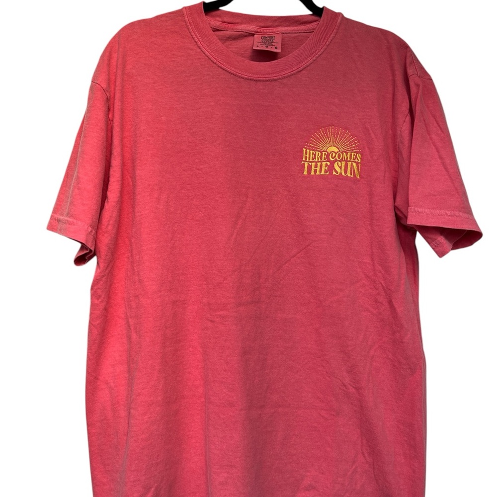 Here Comes The Sun Salmon Colored T-Shirt